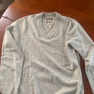 Ruehl cashmere sweater